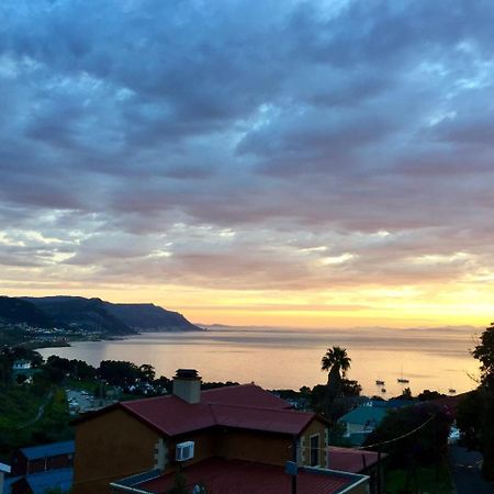 ケープタウン Protea Point Bed & Breakfast エクステリア 写真