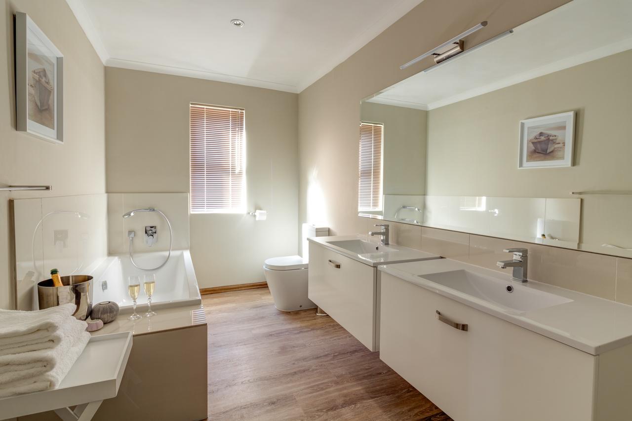 ケープタウン Protea Point Bed & Breakfast エクステリア 写真